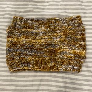 Hand knit Cowl